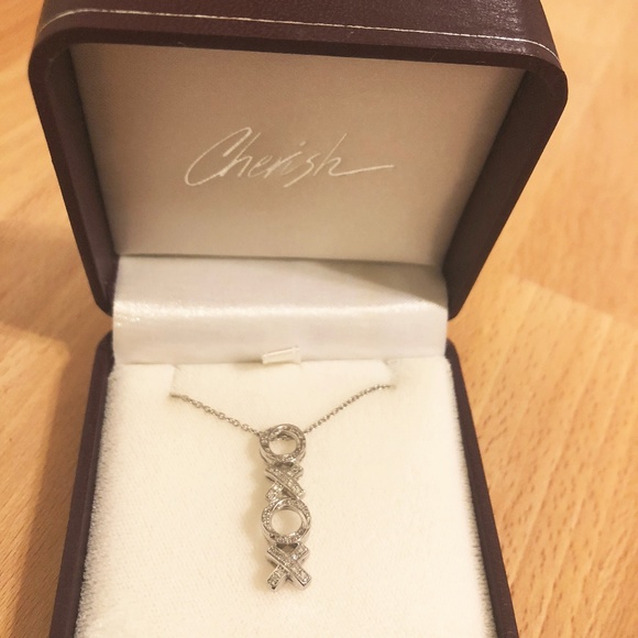 Cherish Collection Diamond XOXO Necklace - Picture 5 of 6